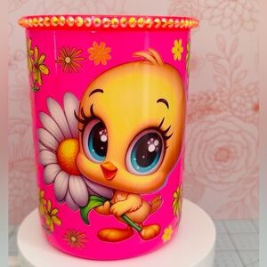 15 oz Pink Tweety Bird Ceramic Mug with crystals and glitter on the lid